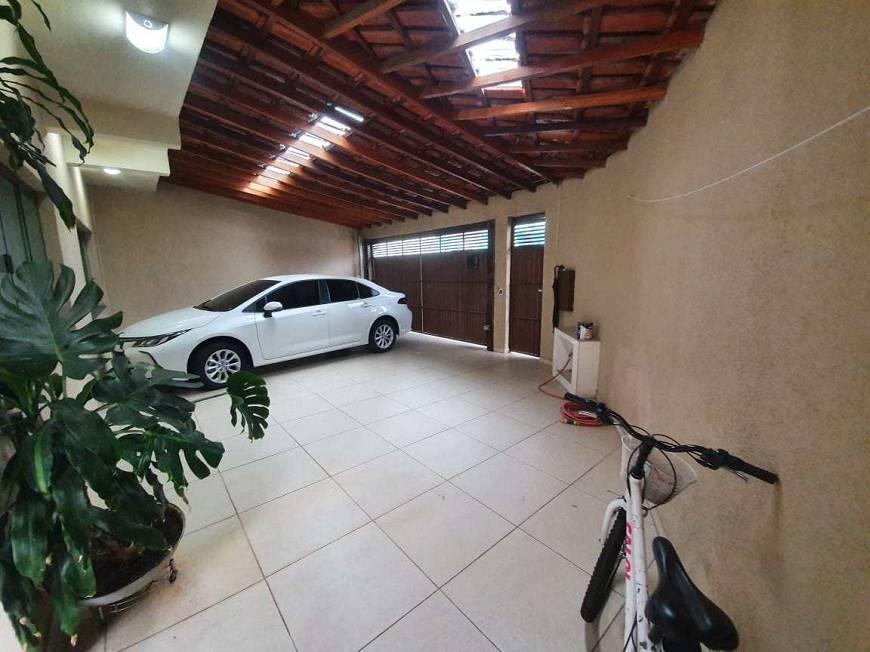 Sobrado à venda com 4 quartos, 244m² - Foto 3