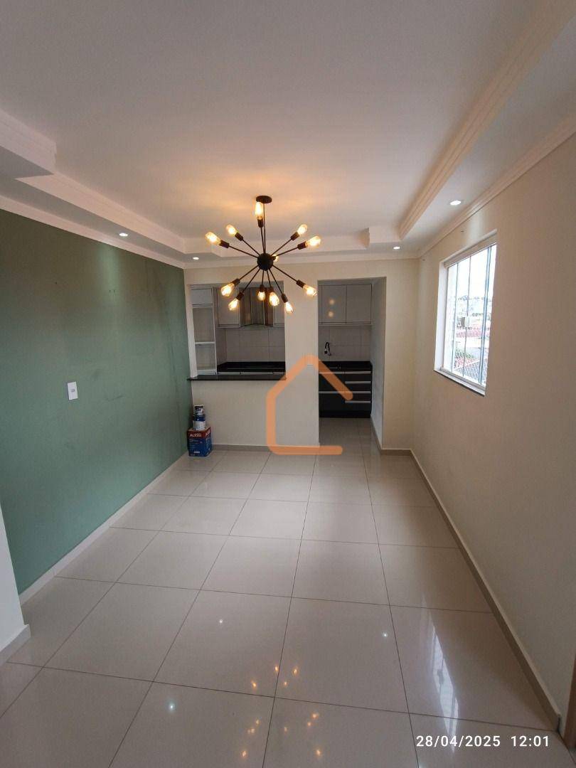 Apartamento para alugar com 2 quartos, 65m² - Foto 3