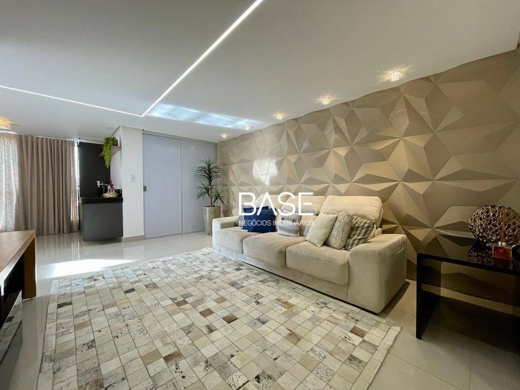 Apartamento, 3 quartos, 222 m² - Foto 2