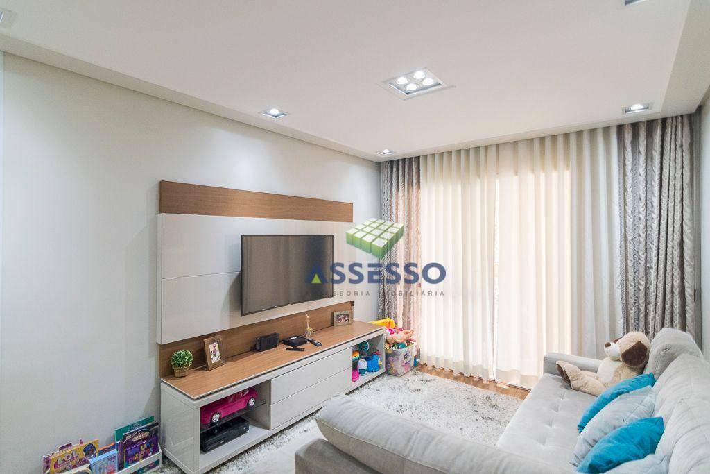 Apartamento à venda com 3 quartos, 97m² - Foto 4