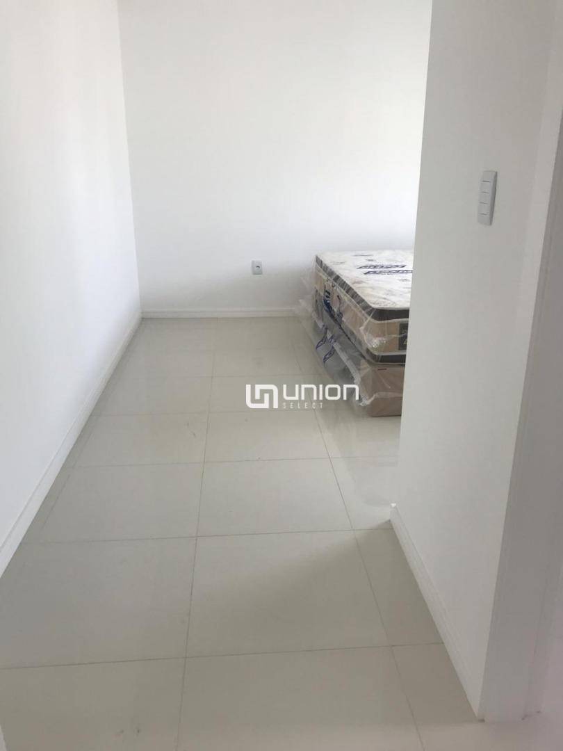 Apartamento à venda com 4 quartos, 133m² - Foto 24