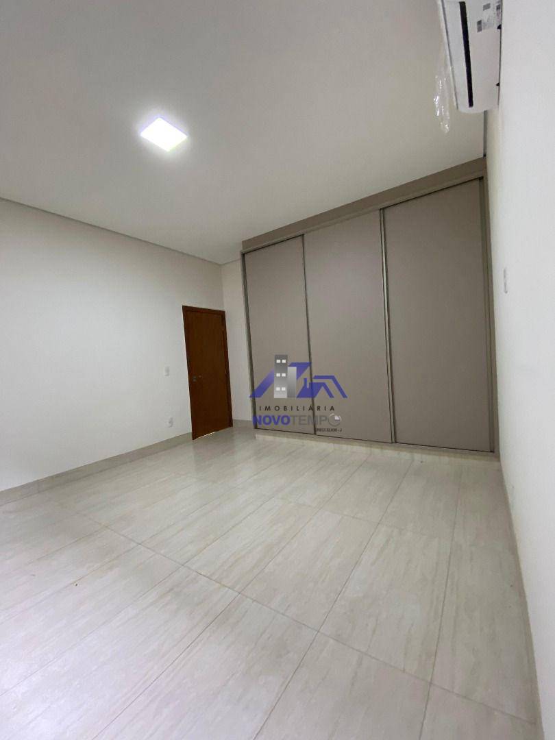 Casa de Condomínio à venda com 3 quartos, 257m² - Foto 14