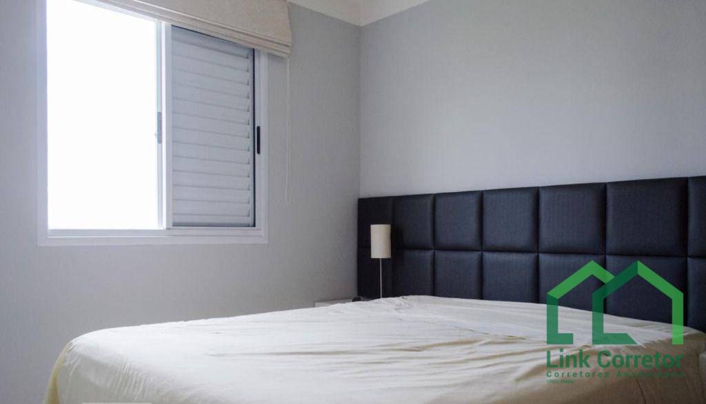 Apartamento para alugar com 2 quartos, 60m² - Foto 13