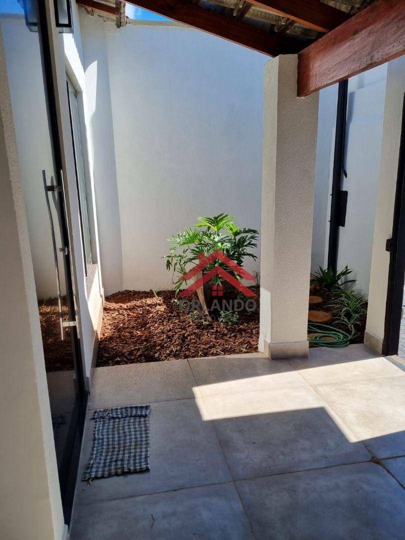 Casa à venda com 3 quartos, 180m² - Foto 2