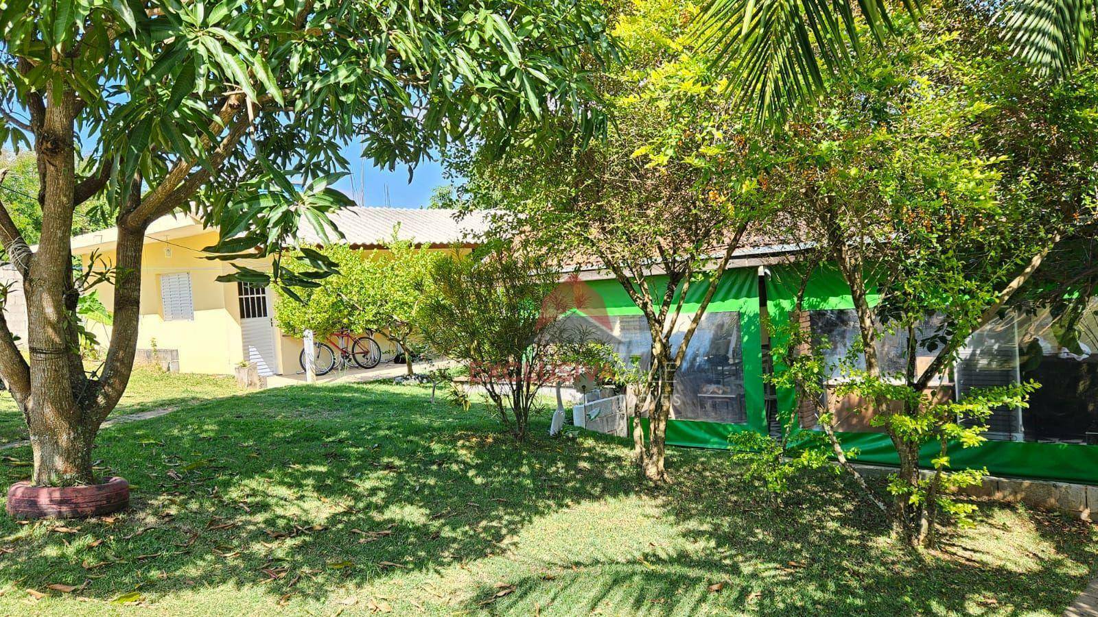 Chácara, 3 quartos, 1300 m² - Foto 2