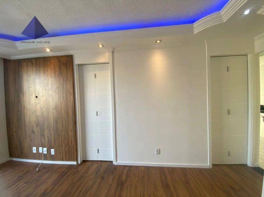 Apartamento à venda com 2 quartos, 43m² - Foto 7