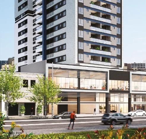 Apartamento à venda com 2 quartos, 79m² - Foto 2