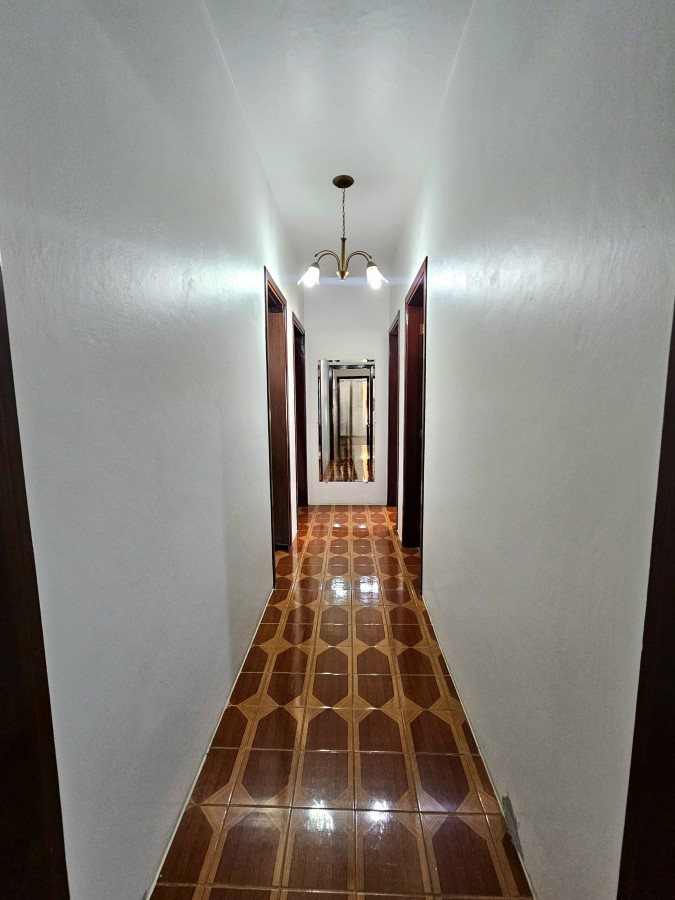 Casa à venda com 3 quartos, 300m² - Foto 11