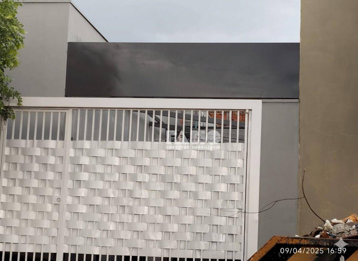 Casa, 2 quartos, 78 m² - Foto 1