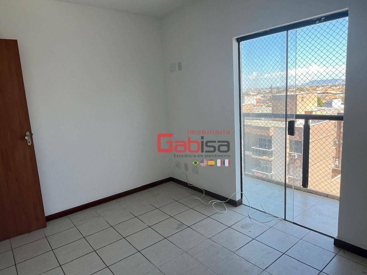 Apartamento para alugar com 2 quartos, 75m² - Foto 9