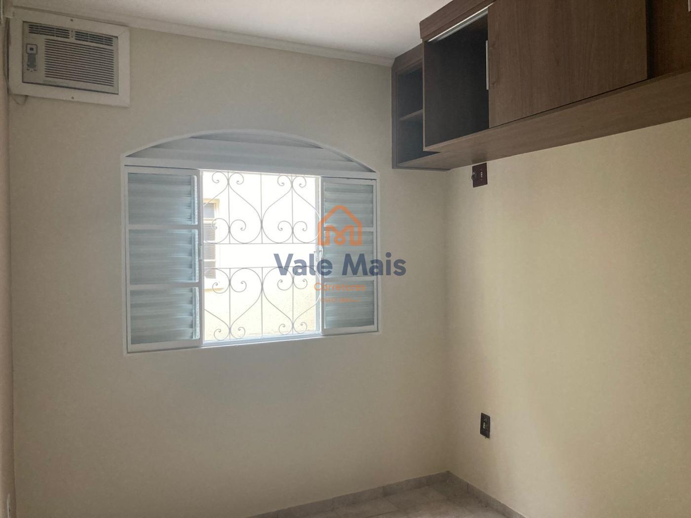 Casa à venda com 4 quartos, 165m² - Foto 9