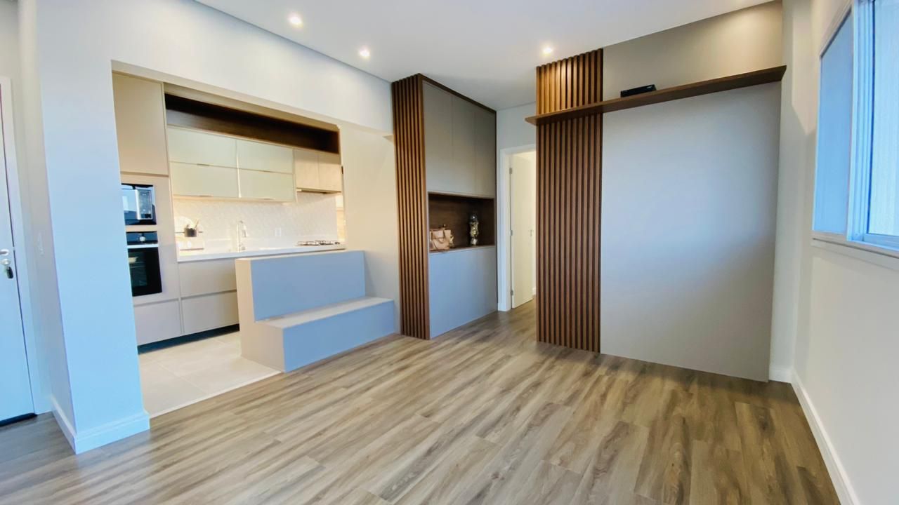 Apartamento à venda com 3 quartos, 72m² - Foto 1