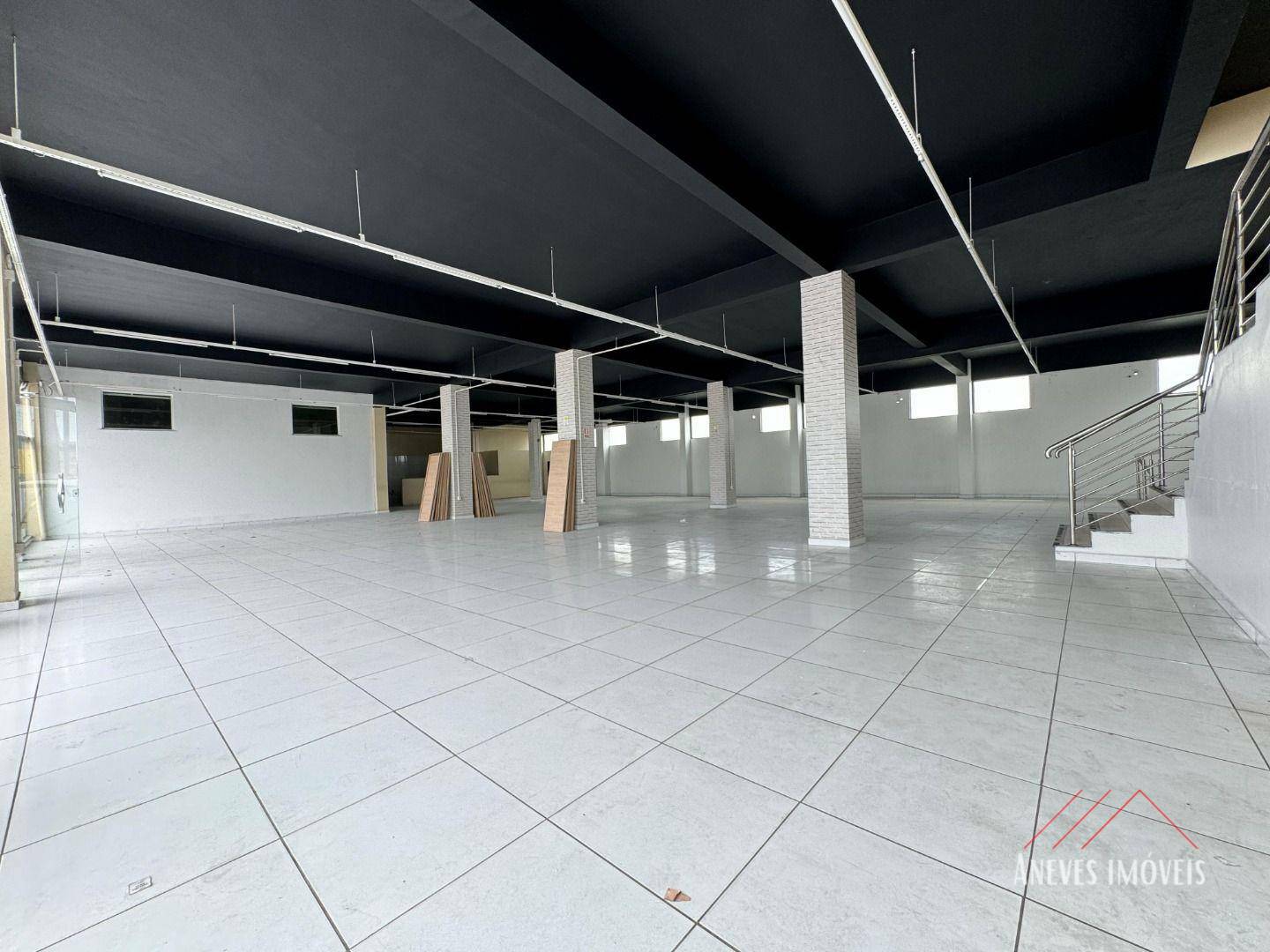 Prédio Inteiro para alugar, 513m² - Foto 3