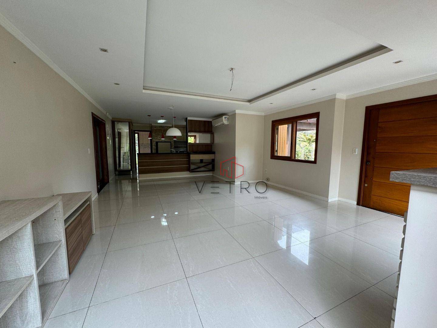 Casa à venda com 5 quartos, 193m² - Foto 2