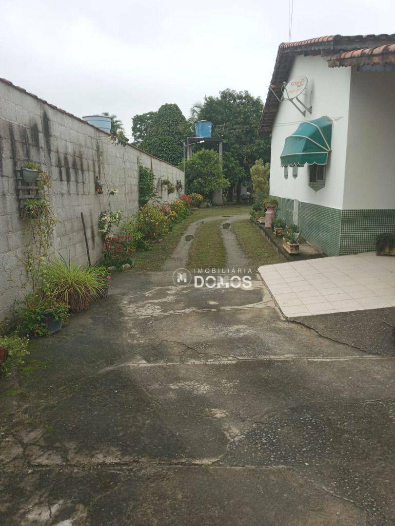 Chácara à venda com 4 quartos, 189m² - Foto 18