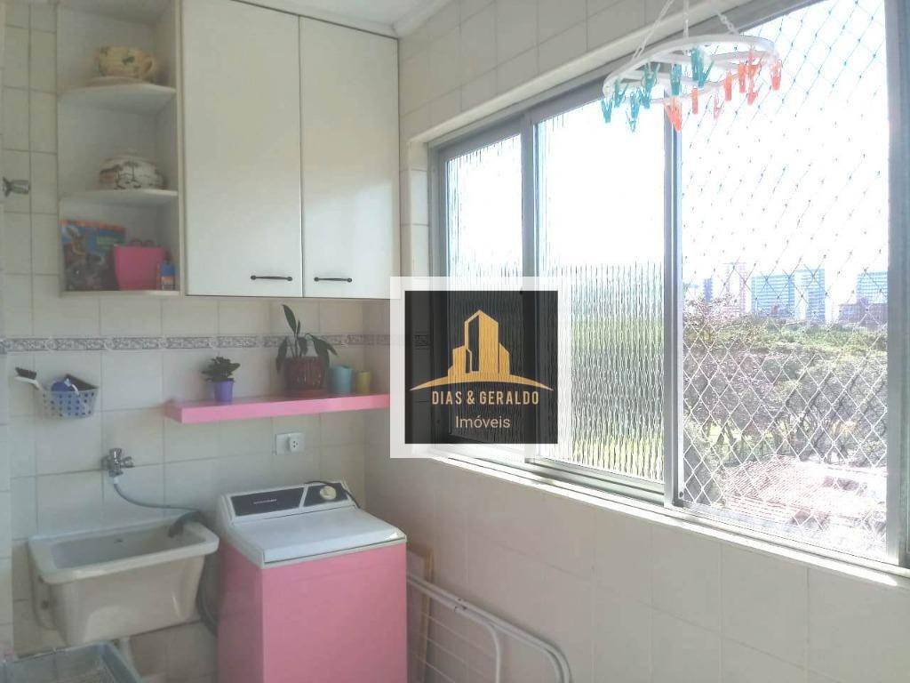 Apartamento à venda com 3 quartos, 96m² - Foto 15