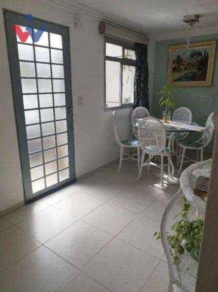 Sobrado à venda com 3 quartos, 168m² - Foto 2