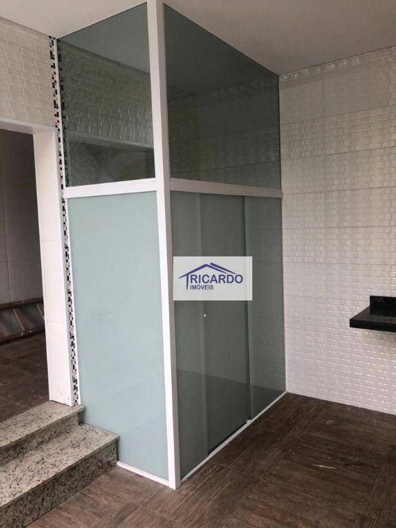 Sobrado à venda com 3 quartos, 200m² - Foto 7