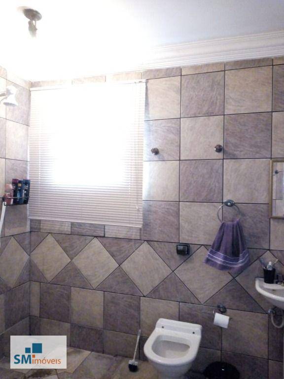 Sobrado à venda com 3 quartos, 235m² - Foto 13