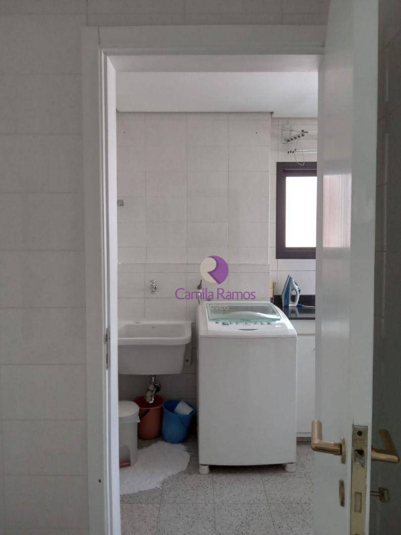 Apartamento à venda com 3 quartos, 140m² - Foto 8