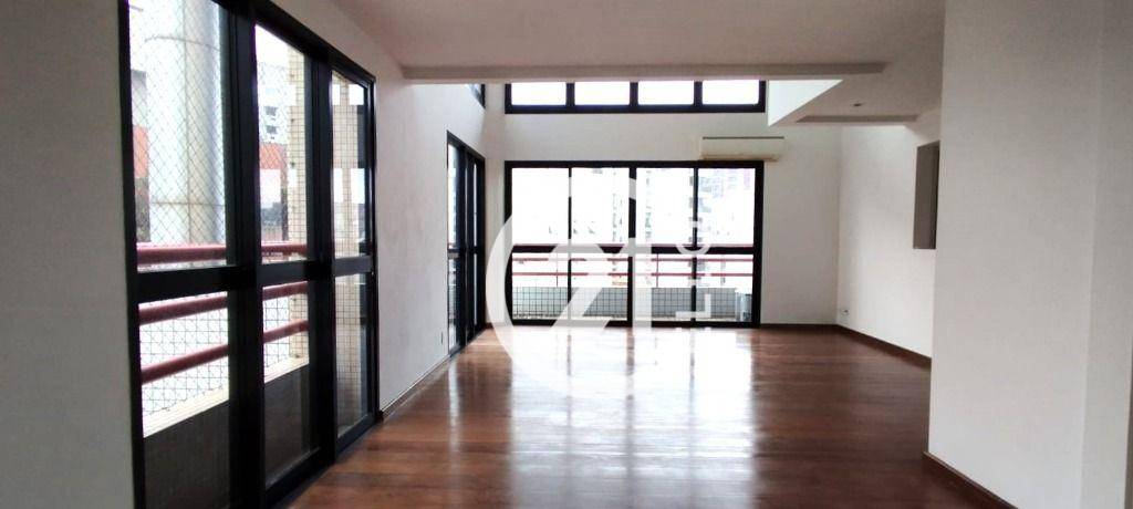 Apartamento à venda com 3 quartos, 173m² - Foto 2