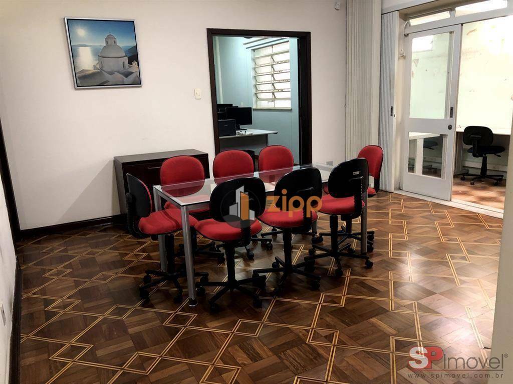 Casa à venda com 9 quartos, 228m² - Foto 9