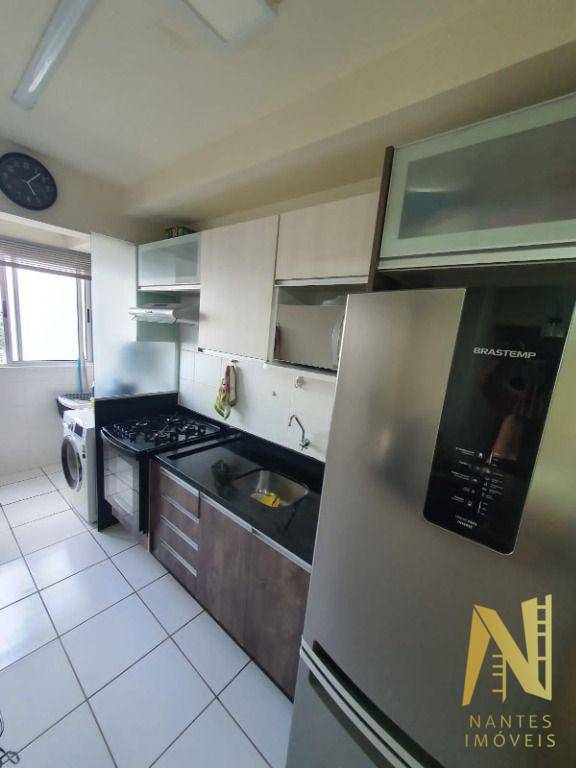 Apartamento à venda com 3 quartos, 69m² - Foto 7