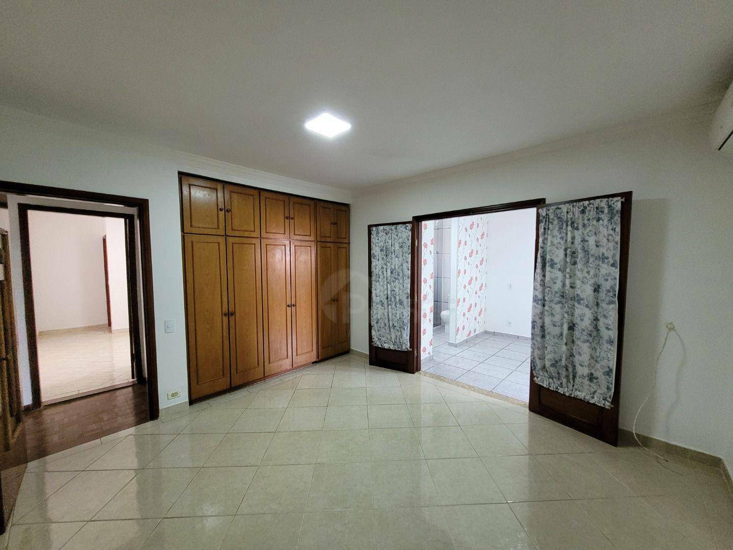 Casa à venda com 3 quartos, 312m² - Foto 26