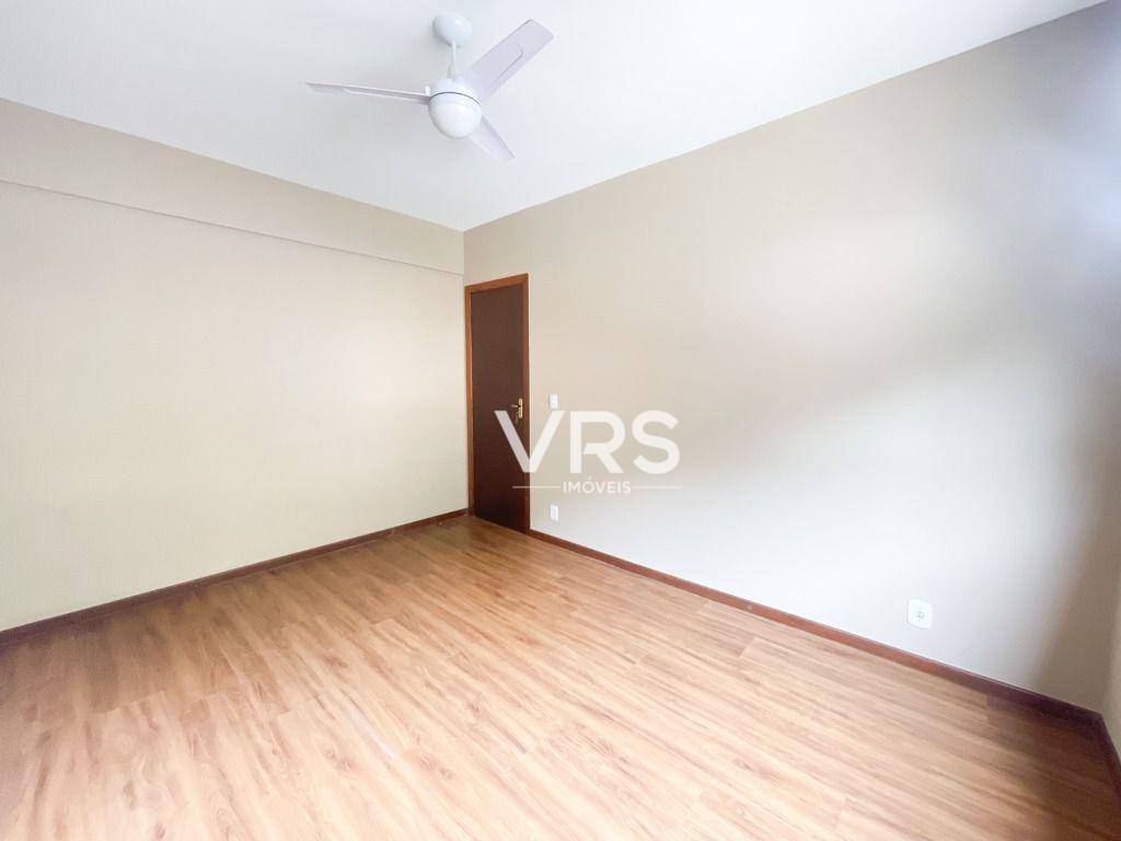 Apartamento à venda com 2 quartos, 77m² - Foto 8