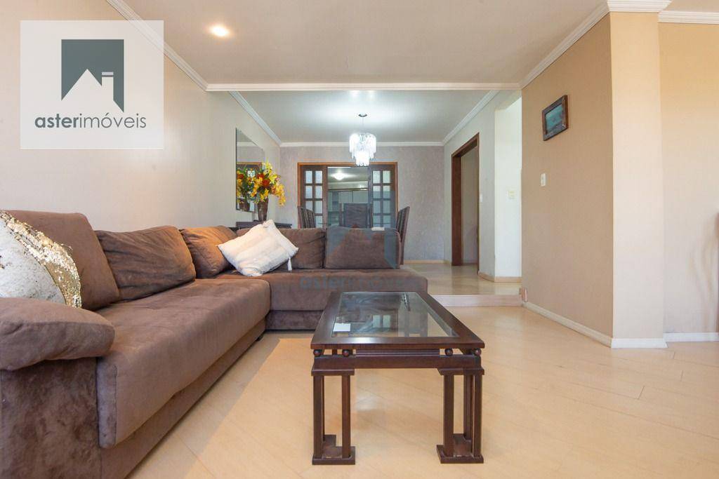 Casa à venda com 4 quartos, 220m² - Foto 5