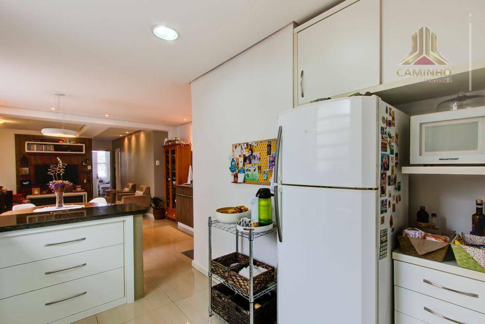 Apartamento à venda com 3 quartos, 87m² - Foto 6