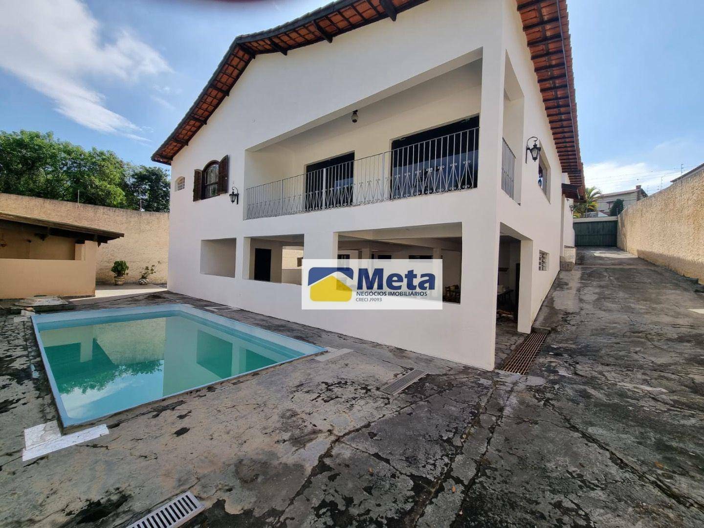 Casa de Condomínio à venda com 4 quartos, 499m² - Foto 1