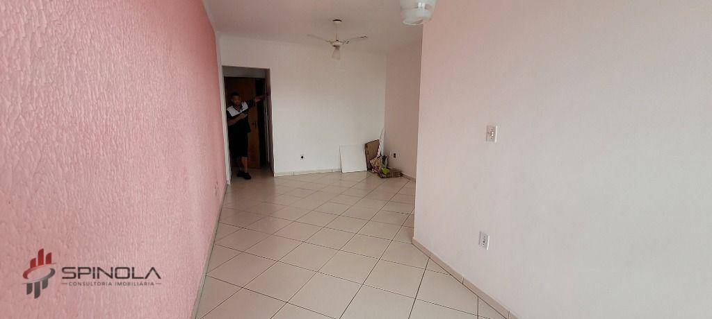 Apartamento à venda com 2 quartos, 65m² - Foto 17