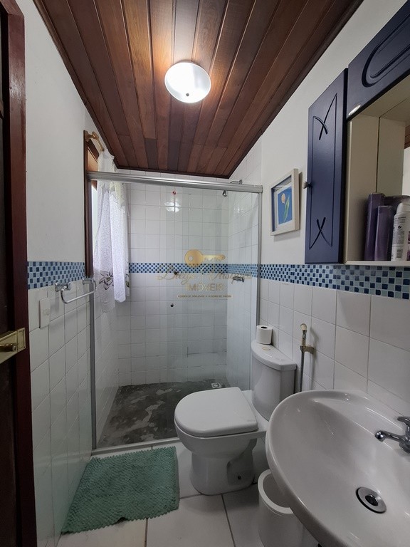 Casa à venda com 7 quartos, 3700m² - Foto 9