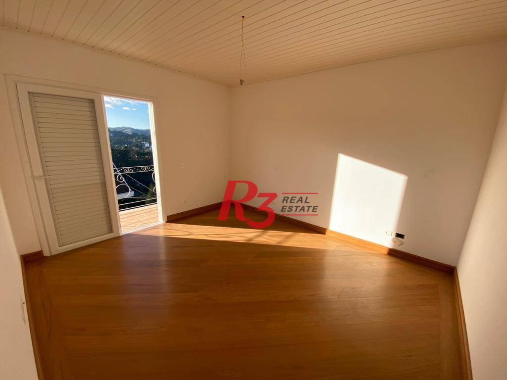 Casa à venda com 4 quartos, 321m² - Foto 11