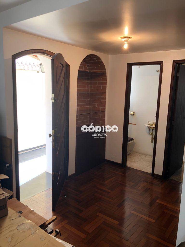 Sobrado à venda com 3 quartos, 126m² - Foto 1