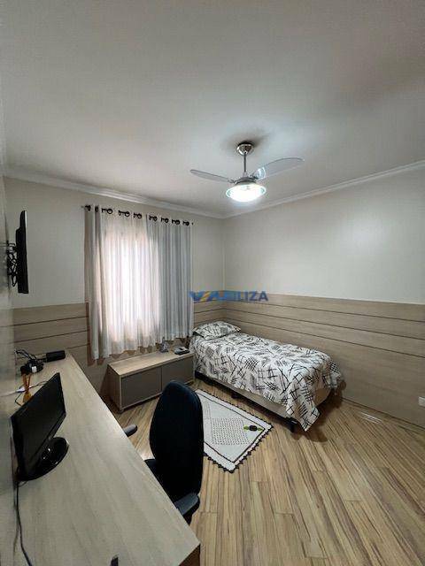 Apartamento à venda com 3 quartos, 162m² - Foto 16