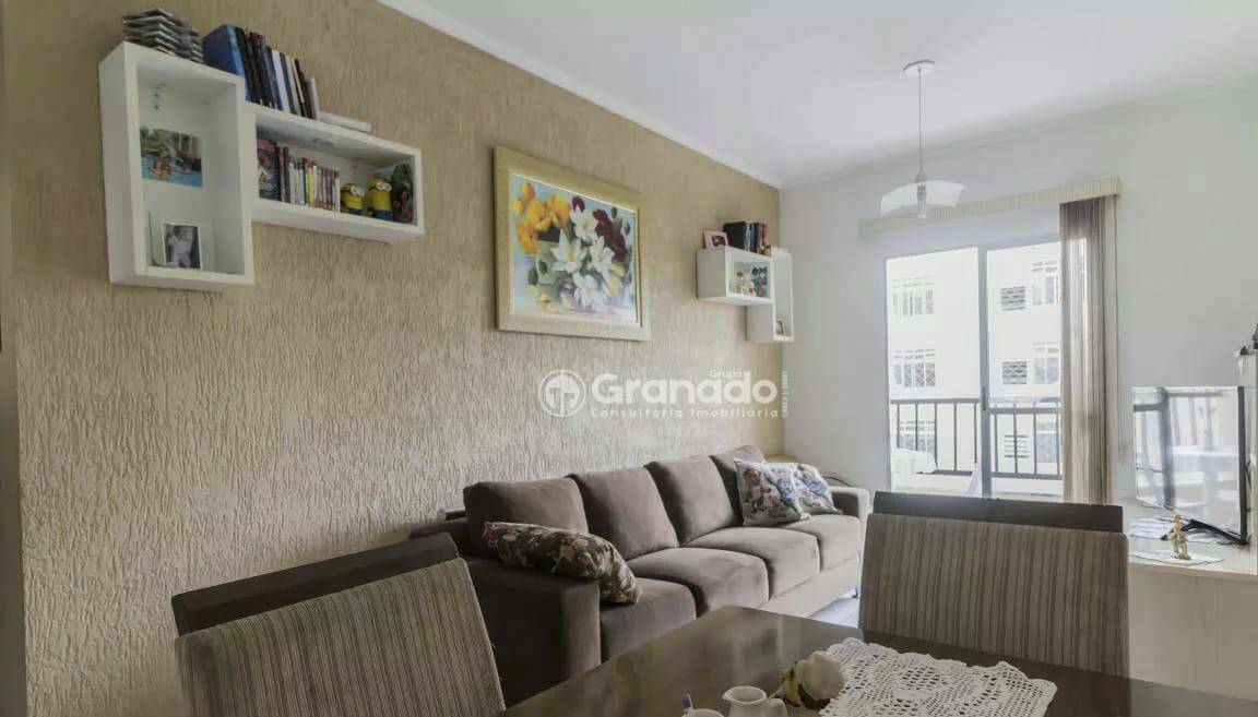 Apartamento à venda com 2 quartos, 60m² - Foto 5