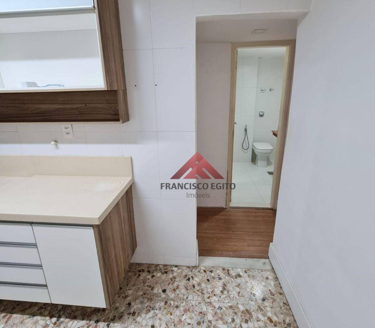 Apartamento à venda com 2 quartos, 102m² - Foto 3