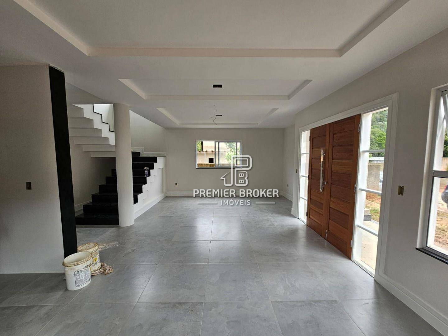 Casa à venda com 4 quartos, 130m² - Foto 9