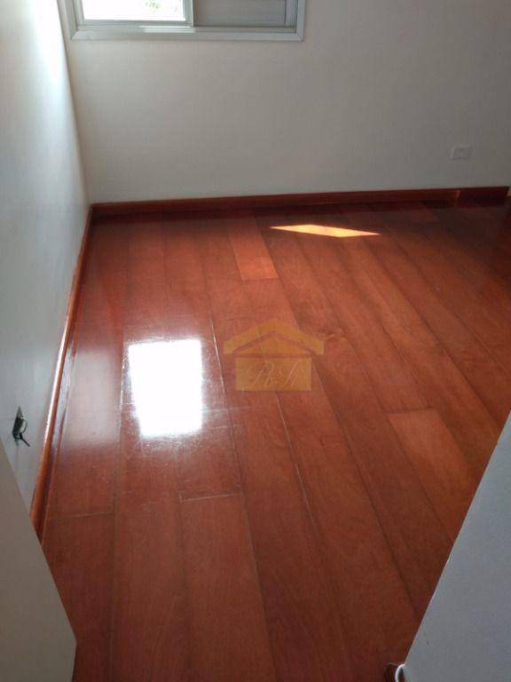 Apartamento para alugar com 2 quartos, 64m² - Foto 3