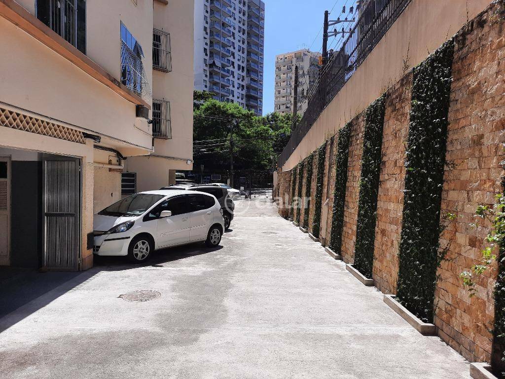 Apartamento à venda com 3 quartos, 114m² - Foto 19