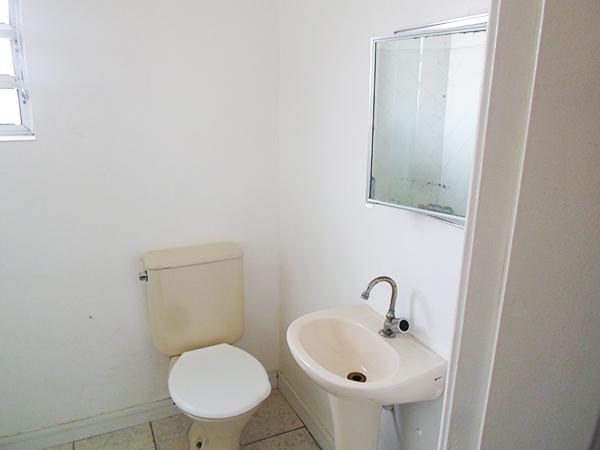 Apartamento para alugar com 3 quartos, 130m² - Foto 12