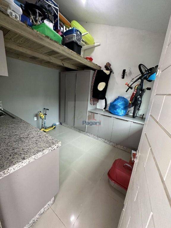 Casa à venda com 3 quartos, 182m² - Foto 27