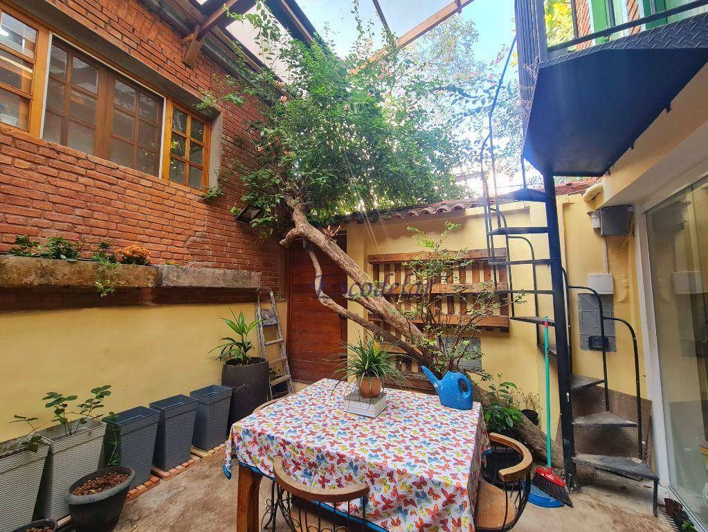 Casa à venda com 3 quartos, 150m² - Foto 18