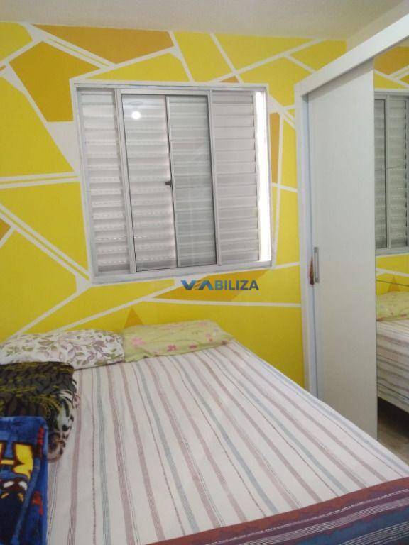 Apartamento à venda com 2 quartos, 38m² - Foto 11