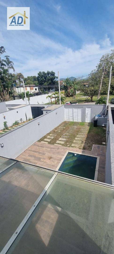 Casa de Condomínio à venda com 4 quartos, 220m² - Foto 26