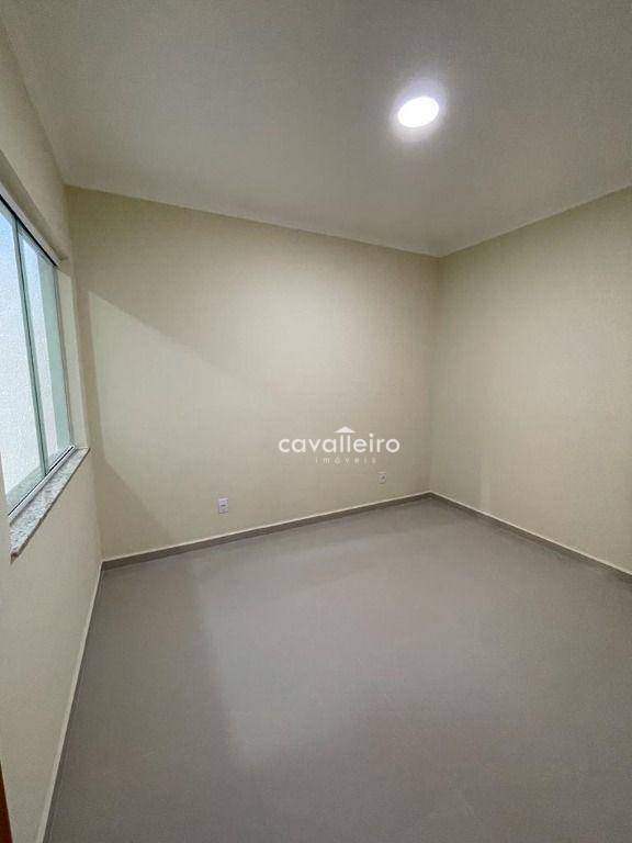 Casa à venda com 3 quartos, 98m² - Foto 4