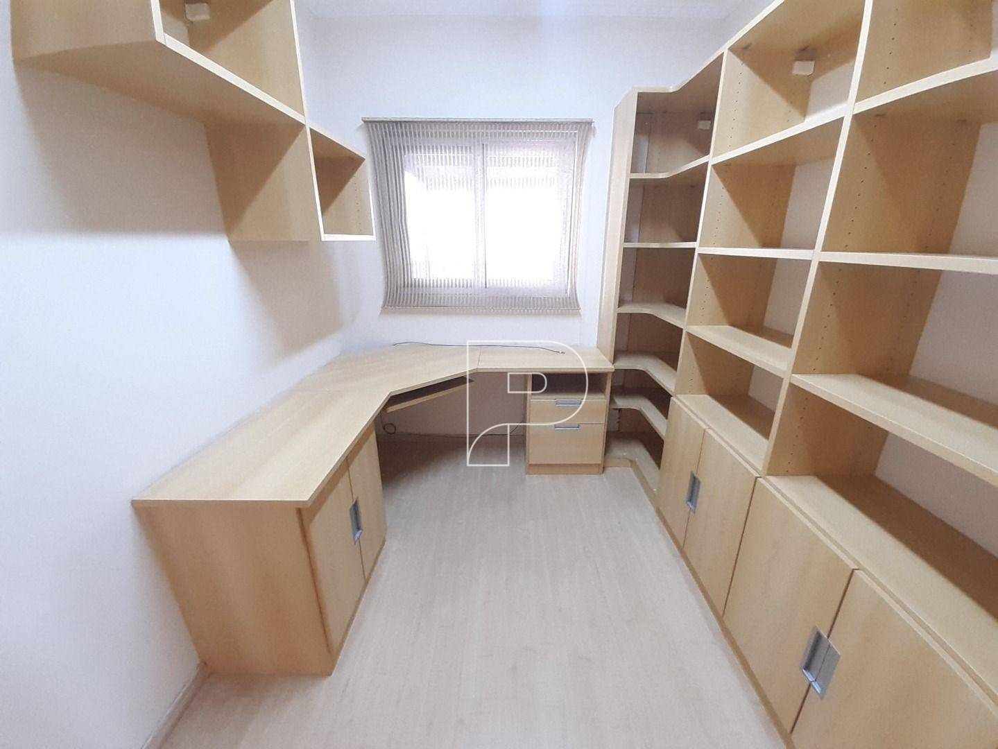 Casa de Condomínio para alugar com 4 quartos, 250m² - Foto 6