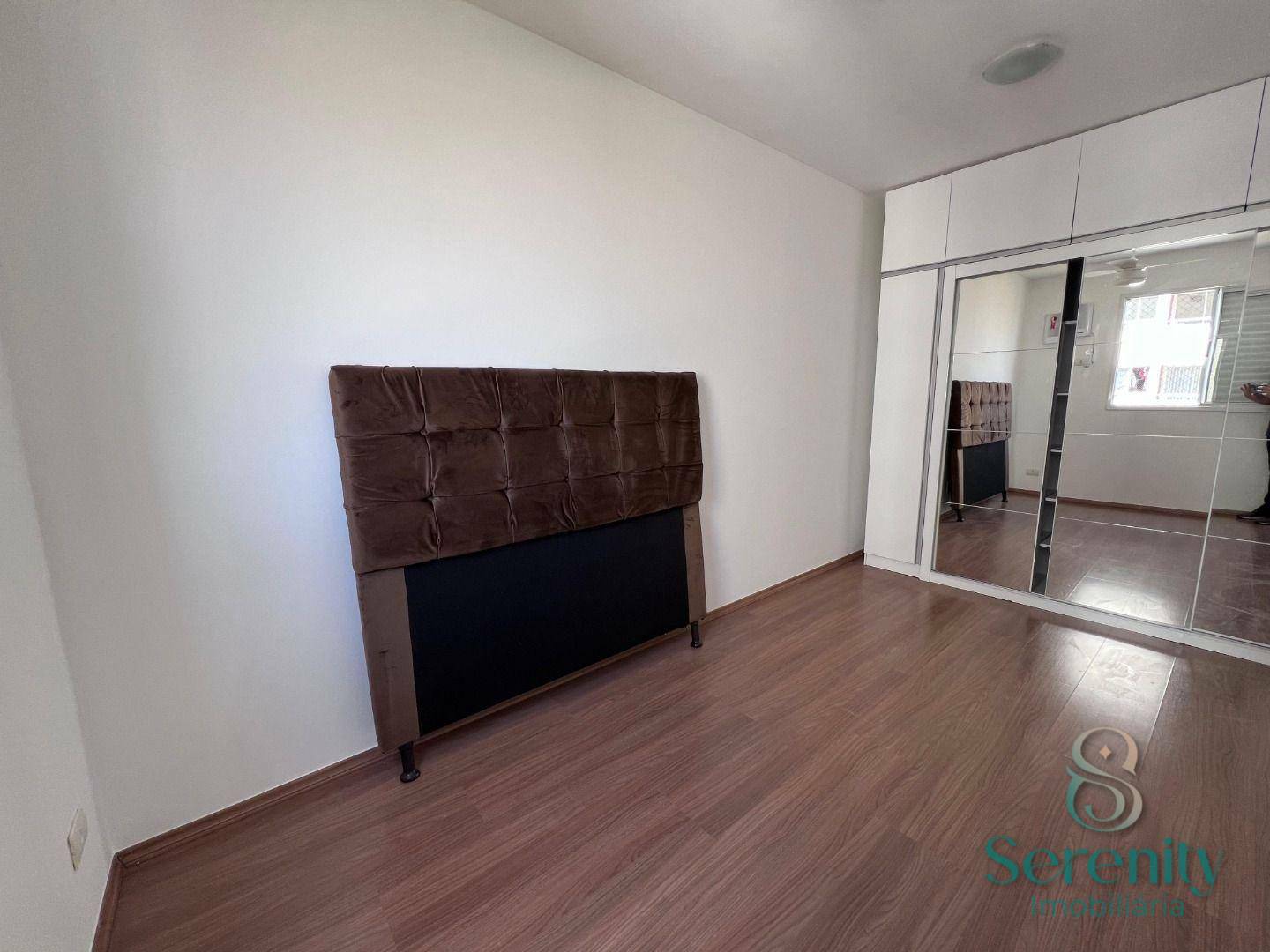 Apartamento à venda com 2 quartos, 53m² - Foto 13